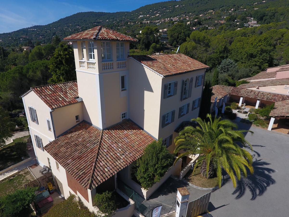 Отель La Tour Carree - Grasse Sud Peymeinade Экстерьер фото
