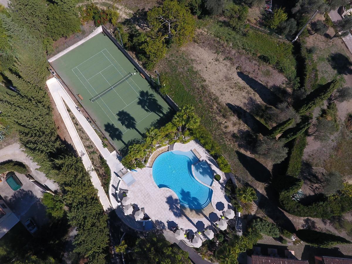 Отель La Tour Carree - Grasse Sud Peymeinade Экстерьер фото