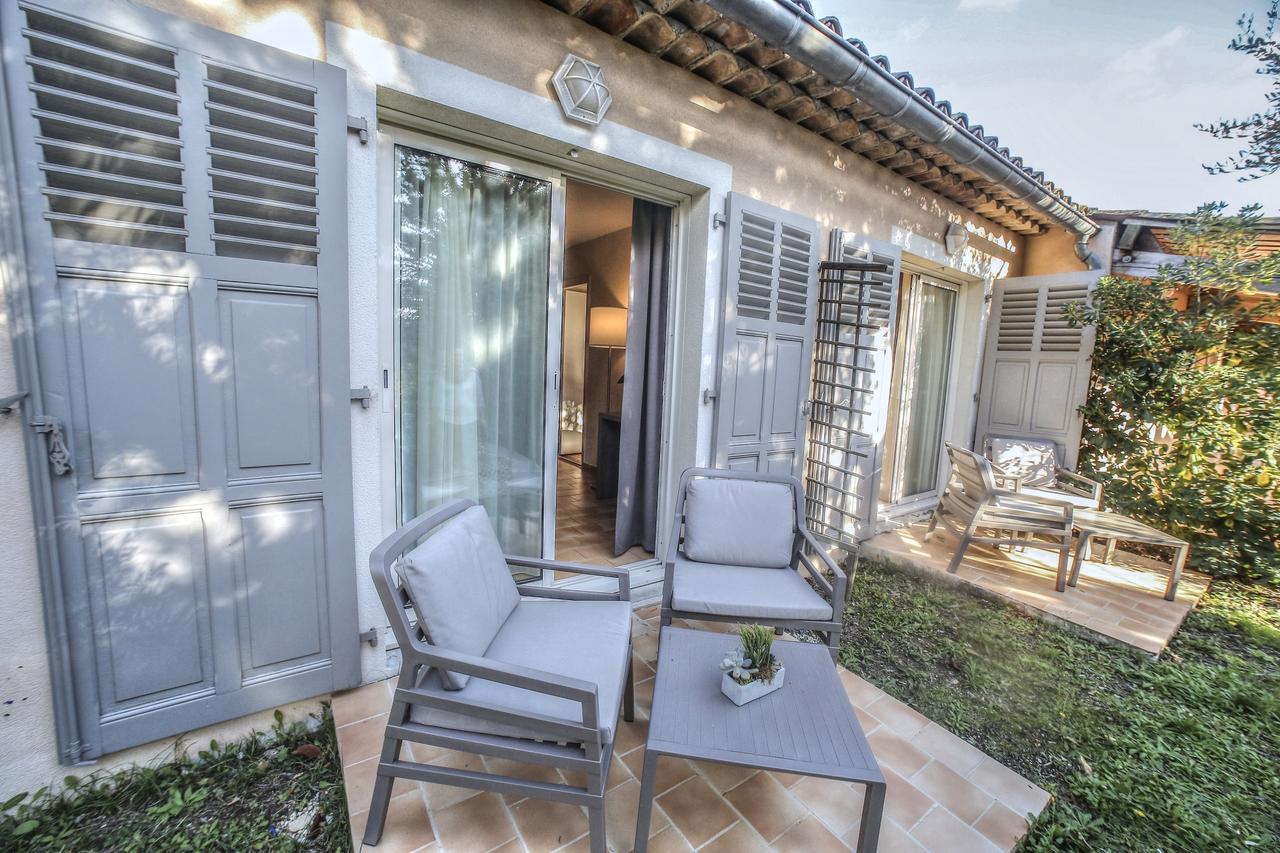 Отель La Tour Carree - Grasse Sud Peymeinade Экстерьер фото
