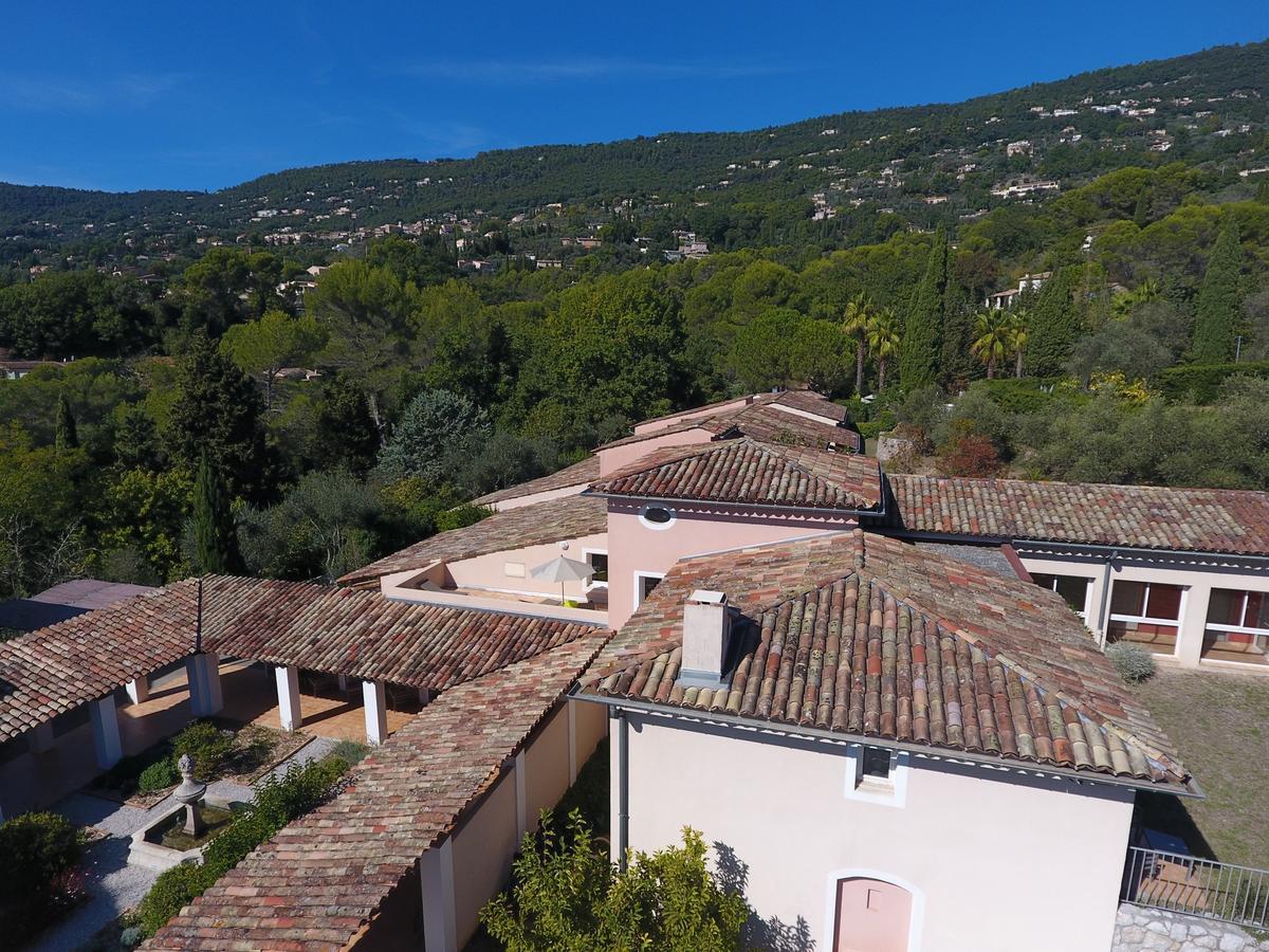 Отель La Tour Carree - Grasse Sud Peymeinade Экстерьер фото